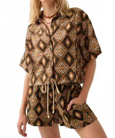 Promesa Geometric Floral-print Shirt In Black