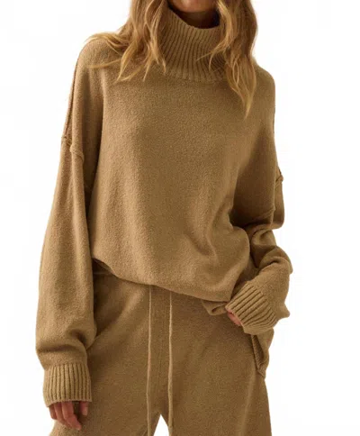 Promesa Textured Mock-neck Sweater In Brown In Gold