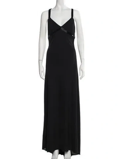 Pre-owned Pronovias V-neck Long Dress In Black