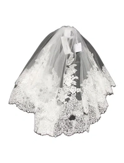 Pre-owned Pronovias Wedding Veil W/tags In White