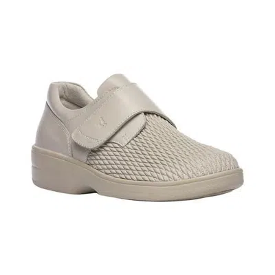 Propã©t Propet Olivia Wprx25bo Bone Leather Low Top Lifestyle Shoes Zap819 In Neutral