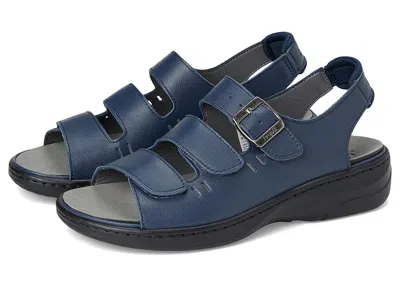 Propét Breezy Walker In Blue