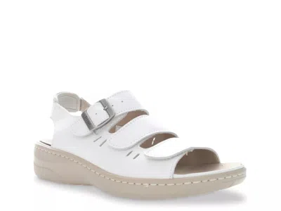 Propét Propet Breezy Walker Sandal In White