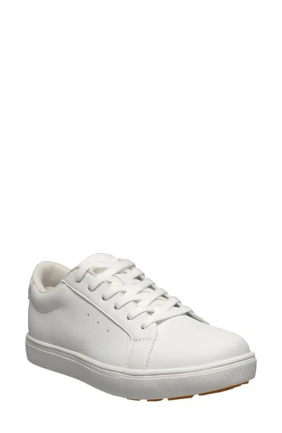 Propét Charlie Sneaker In White