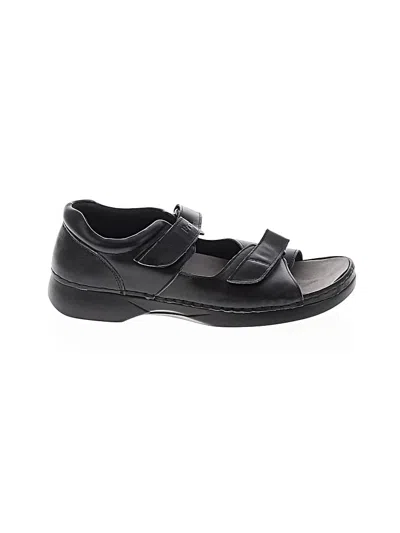 Pre-owned Propét Flats In Black