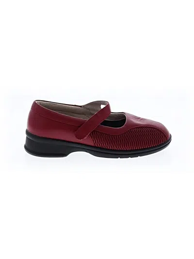Pre-owned Propét Flats In Burgundy