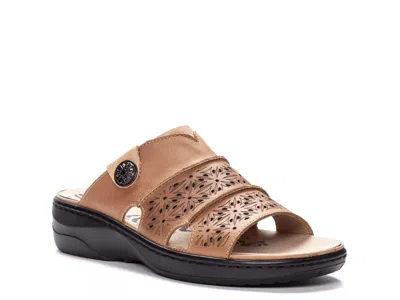 Propét Propet Gertie Slide Sandal In Brown