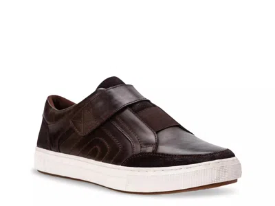 Propét Propet Kade Sneaker In Brown