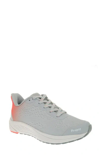 Propét One Evolve Walking Sneaker