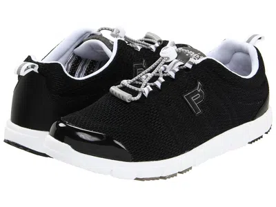 Propét Travel Walker Ii In Black