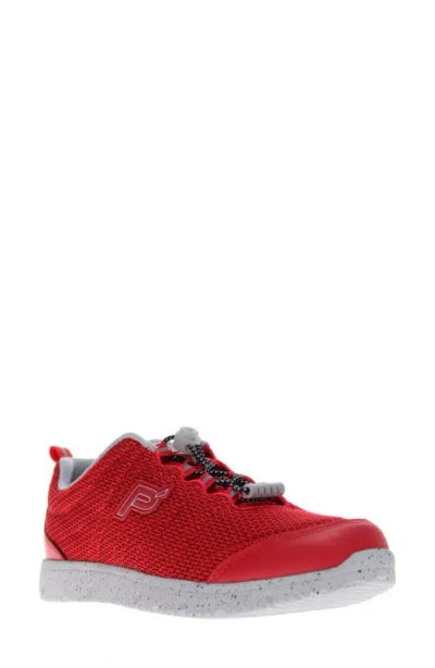 Propét Travel Walker Ii Running Shoe In Simply Red