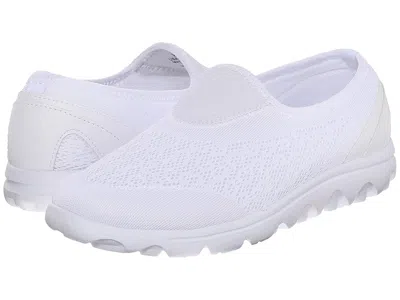 Propét Travelactiv Slip-on In White