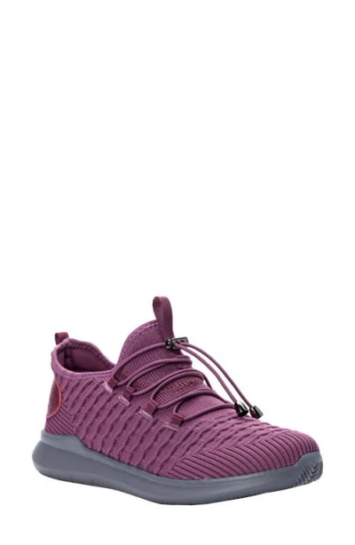 Propét Travelbound Sneaker In Purple
