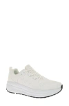 Propét Ultra Sneaker In All White