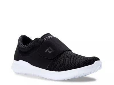 Propét Propet Viator Strap Slipon Walking Shoe In Black