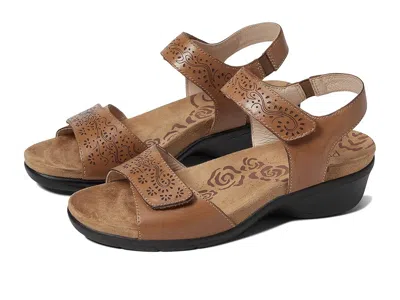 Propét Wanda In Brown