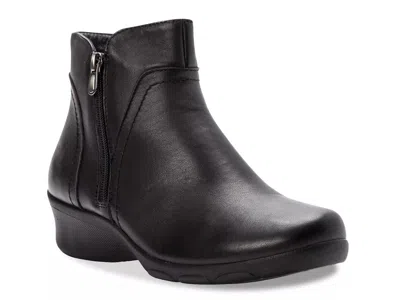 Propét Propet Waverly Bootie In Black