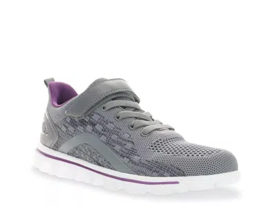 Propét Propet Wide Width Travelactiv Axial Fx Walking Shoe In Gray