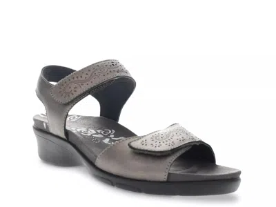 Propét Propet Wide Width Wanda Sandal In Silver