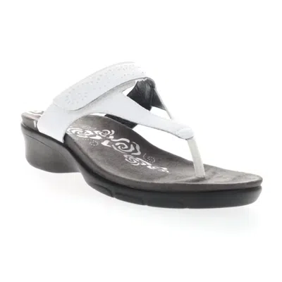 Propét Women's Wynzie Sandal In White