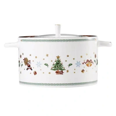 Prouna My Noel Covered Vegetable Bowl / Soup Tureen In White
