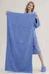 Proxxi Retro Soft 100% Long-stapled Cotton Striped Bath Towel - Blue In Blue
