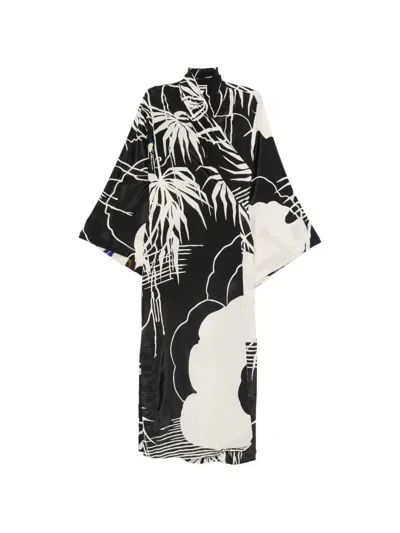Psophia Leaf-print Wrap Kimono In Black