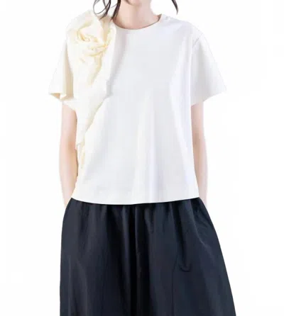 Psophia Short Sleeve Poplin Top With Flower Detail In Ivory In White