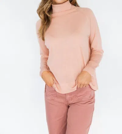Psophia Turtle Neck Sweater In Petal In Pink