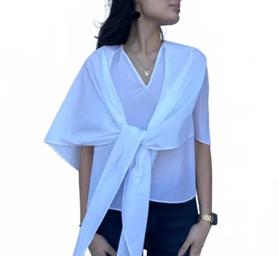 Psophia Unstructured Top With Tie In White In Blue