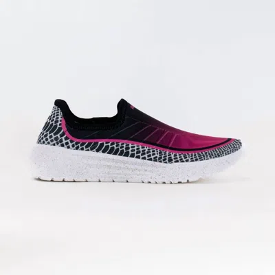 Psudo Women's Racer Sport Shoes In Pink/smoke In Multi