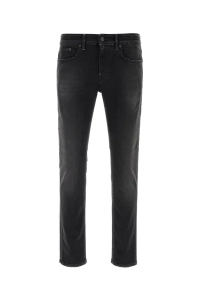 Pt Torino Jeans In Denim Stretch Nero Uomo In Black