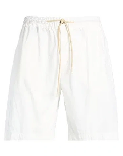 Pt Torino Man Shorts & Bermuda Shorts White Size 32 Cotton, Polyamide, Elastane