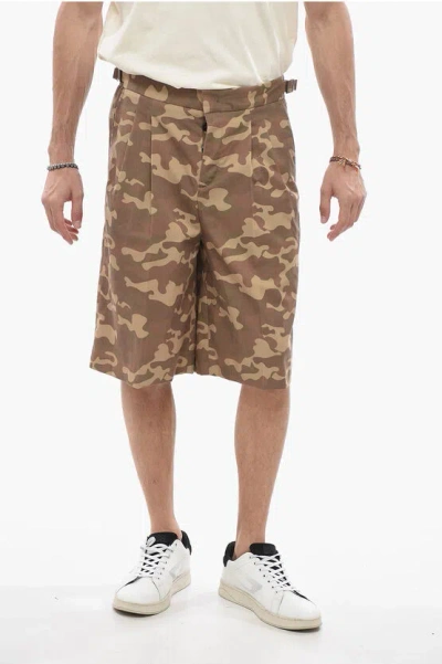Pt01 Double-pleat Camouflage Shorts In Brown