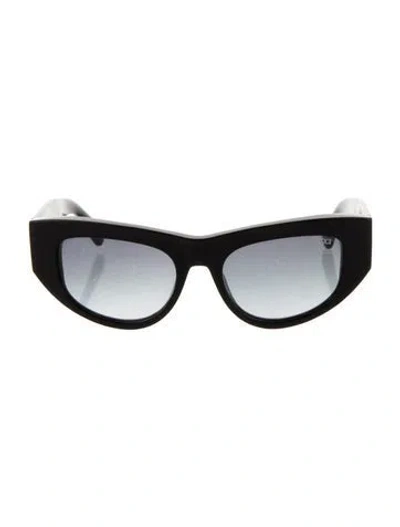 Pre-owned Pucci Cat-eye Gradient Sunglasses In Black