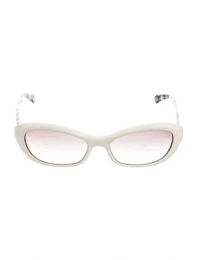 Pre-owned Pucci Cat-eye Gradient Sunglasses In Blue