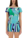 Pucci Slim Fit Green T-shirt With Vibrant Print And Off-shoulder Neckline