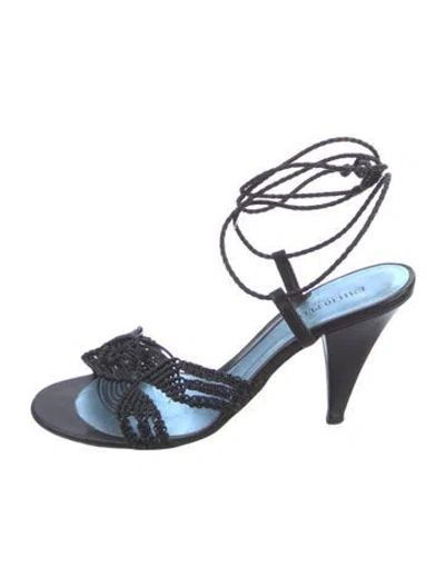 Pre-owned Pucci Leather D'orsay Pumps In Blue