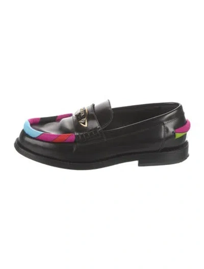 Pre-owned Pucci Leather Loafers In Black