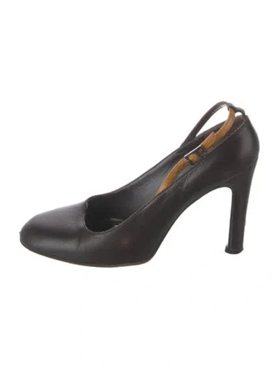 Pre-owned Pucci Leather Pumps In Black