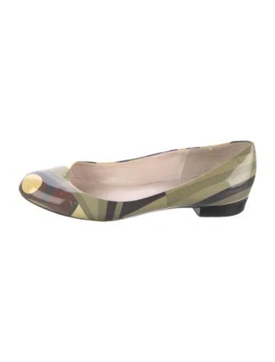 Pre-owned Pucci Patent Leather Printed Flats In Green