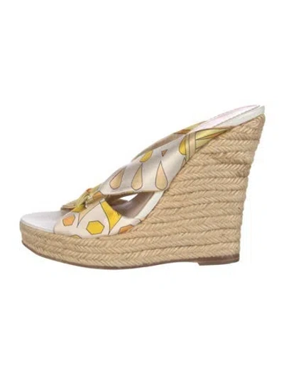 Pre-owned Pucci Satin Patterned Sandals In Yellow