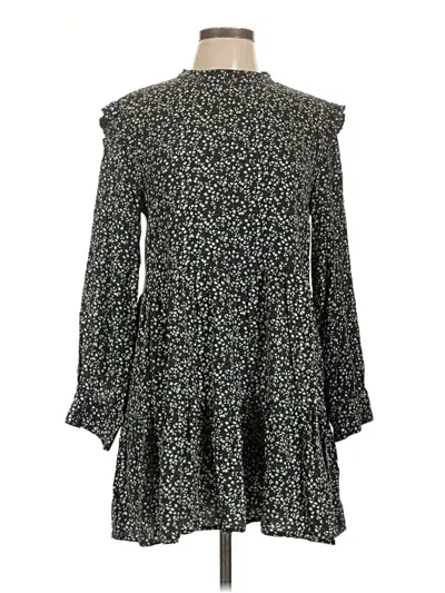 Pre-owned Pull & Bear Casual Dress In Green