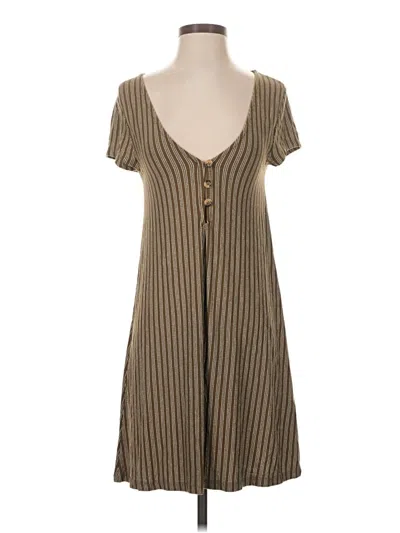 Pre-owned Pull & Bear Casual Dress In Tan