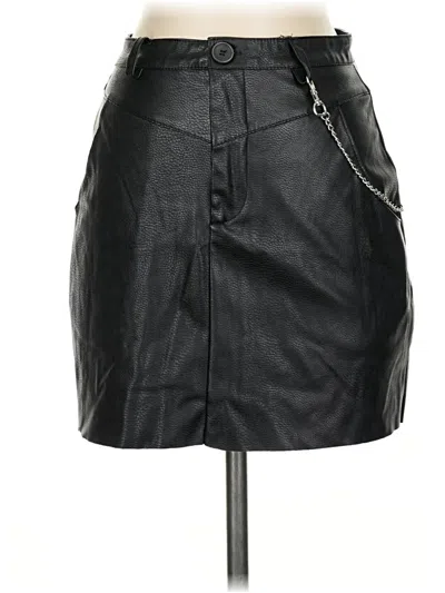 Pre-owned Pull & Bear Faux Leather Skirt In Black
