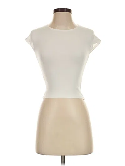 Pre-owned Pull & Bear Sleeveless T-shirt In Ivory