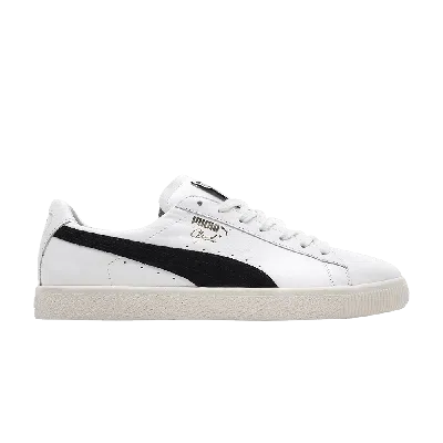 Pre-owned Puma Clyde Away In White