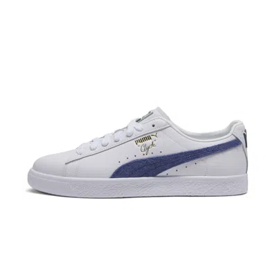 Puma Clyde Base Sneakers In White