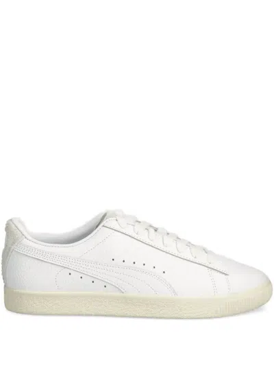 Puma Clyde Leather Sneakers In White