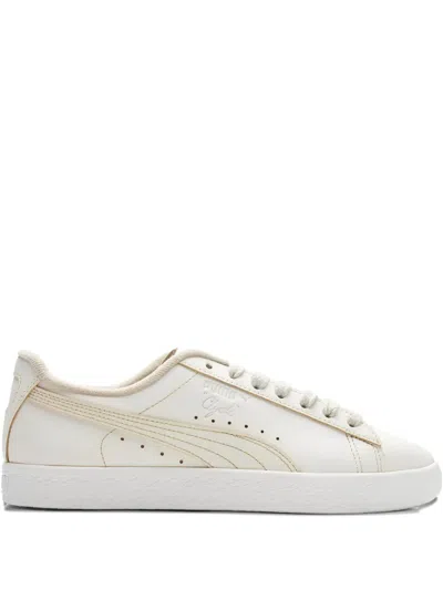 Puma Clyde Leather Trainers In White